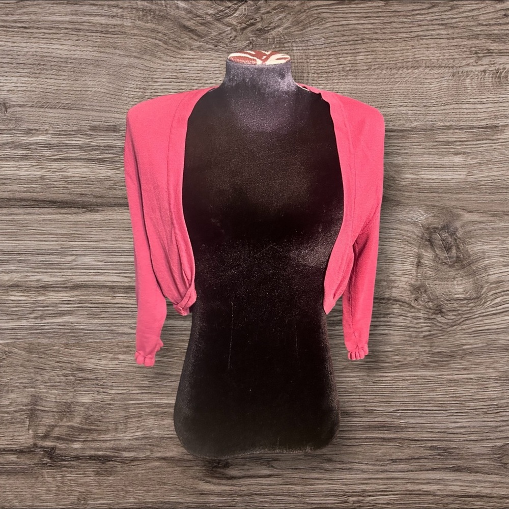 White House Black Market Cropped Open Front Cardigan Ruffle Size Medium